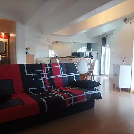 Apartment 33 M2 Face Au Port De Sete, Centre